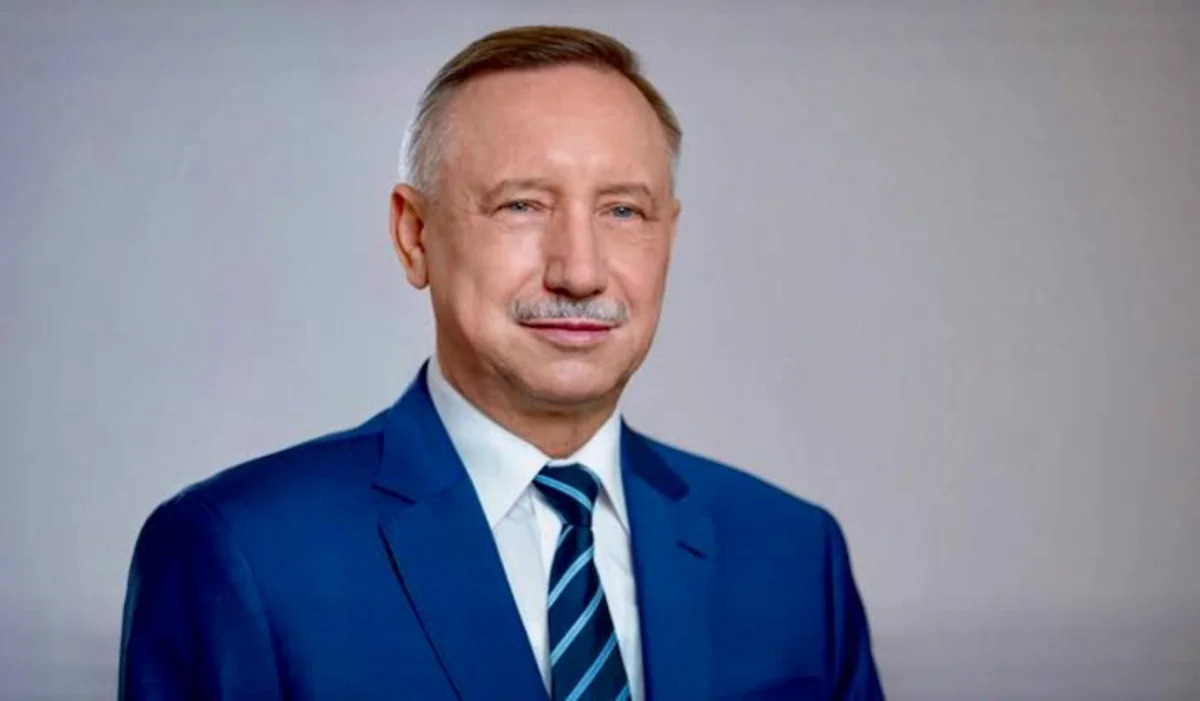 Беглов: Украина атаковала беспилотниками нефтяной терминал в Петербурге