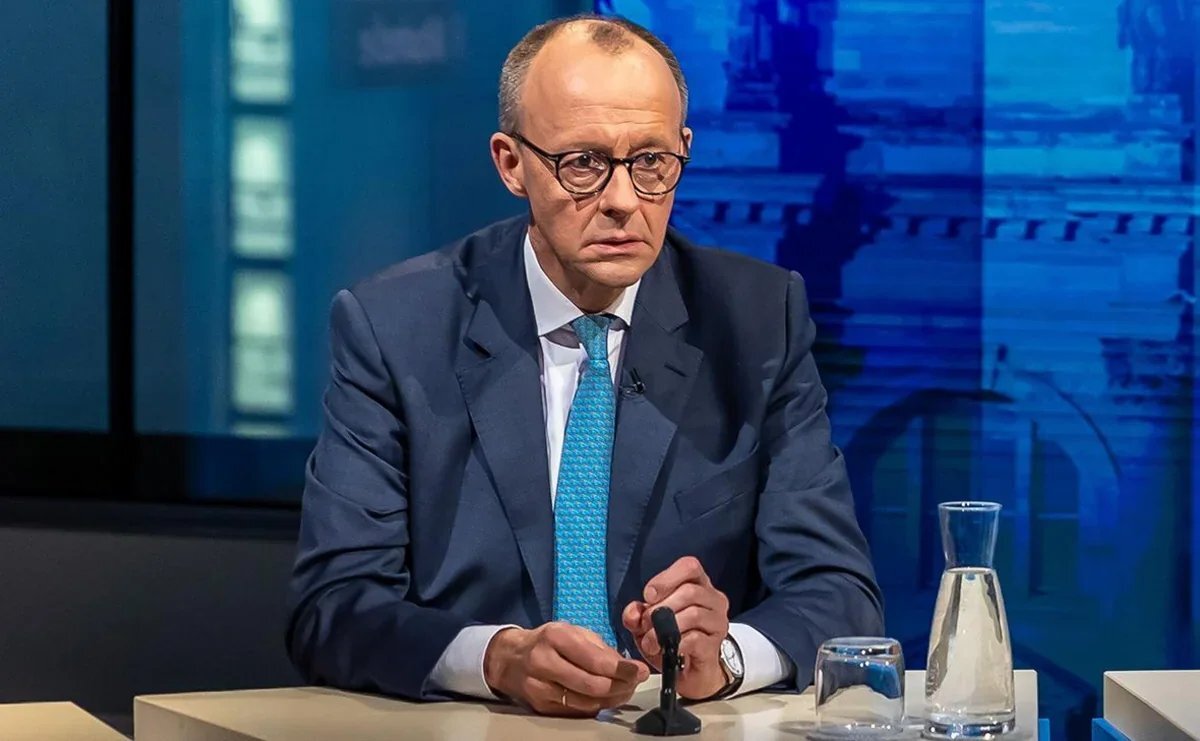 
Мерц хочет уволить министра