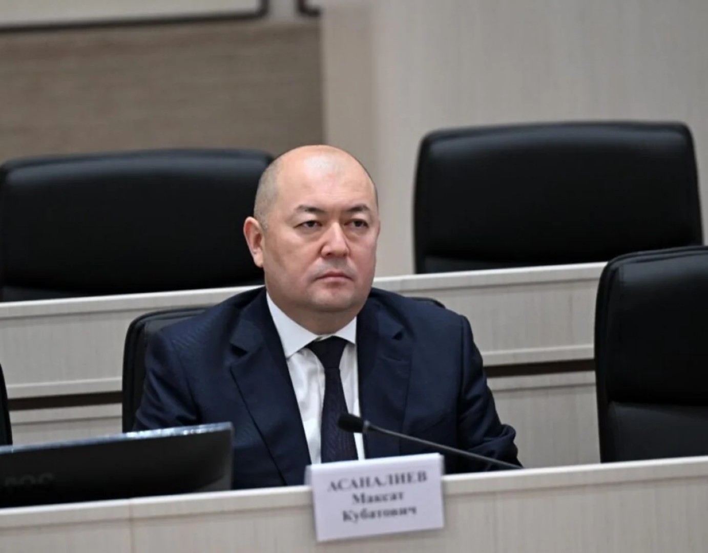 
Жапаров утвердил назначение Асаналиева председателем ГКНБ Кыргызстана