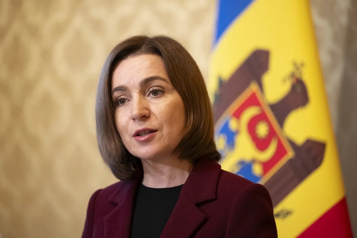 Оппозиция Молдовы инициирует процедуру импичмента Санду