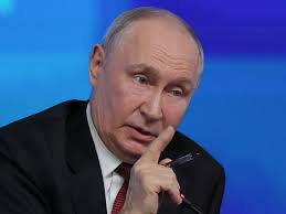 Путин пригрозил последствиями за удары ВСУ по российским НПЗ