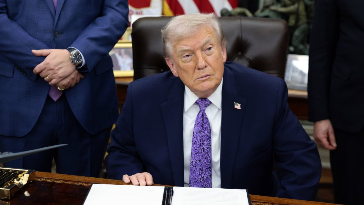 Трамп рассчитывает добиться мирного соглашения между Россией и Украиной к саммиту G20