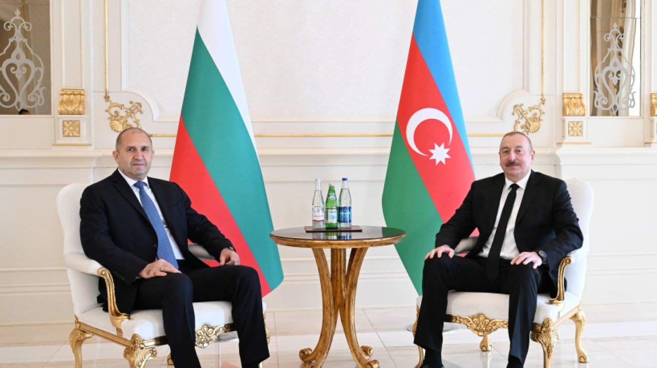 Состоялась встреча Президента Азербайджана Ильхама Алиева и Президента Болгарии Румена Радева один на один