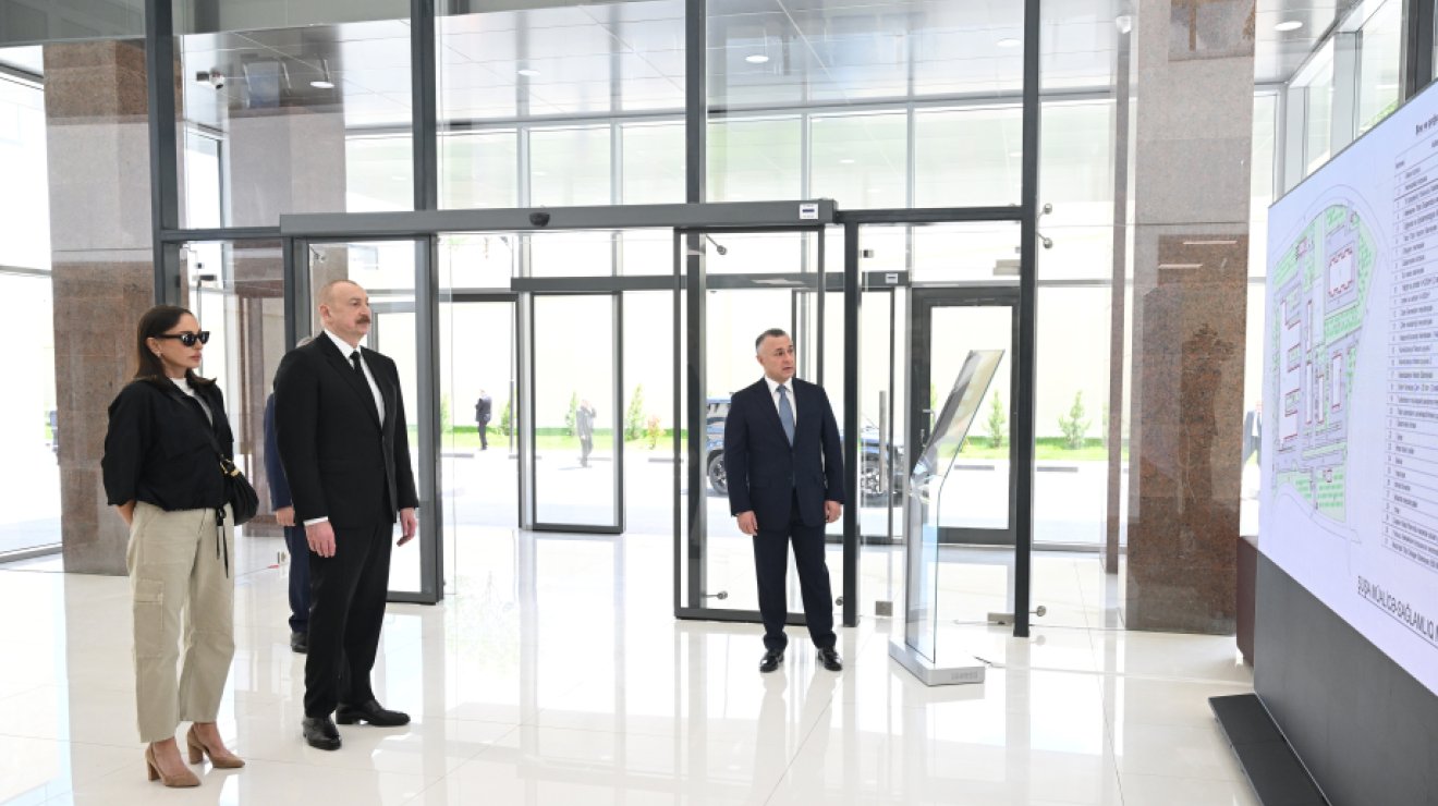 Президент Ильхам Алиев и первая леди Мехрибан Алиева приняли участие в открытии Шушинского лечебно-оздоровительного центра