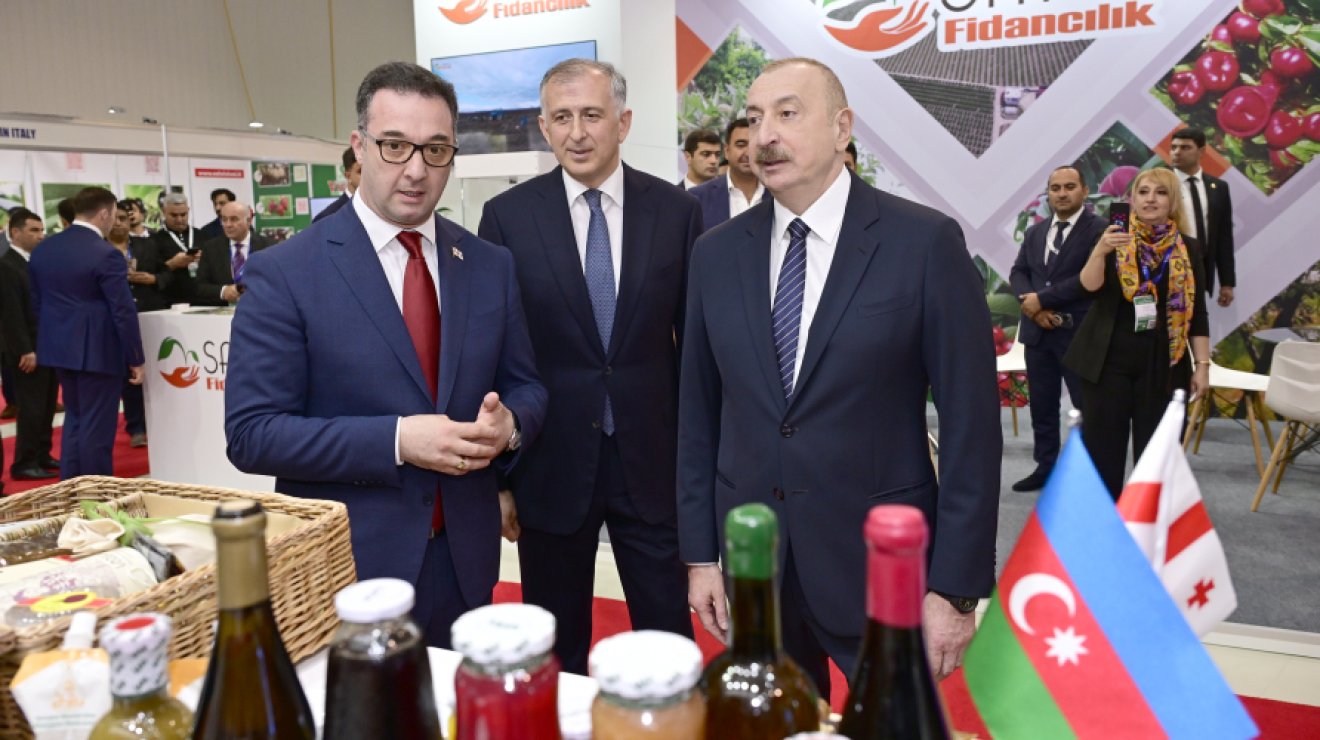 Президент Ильхам Алиев ознакомился с выставками InterFood Azerbaijan и Caspian Agro БУДЕТ ОБНОВЛЕНО