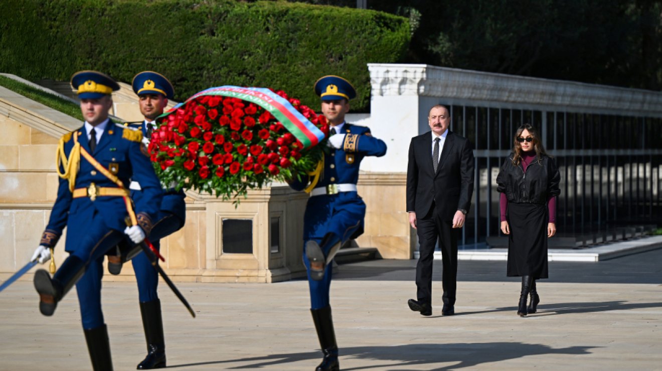 Дань памяти шехидов