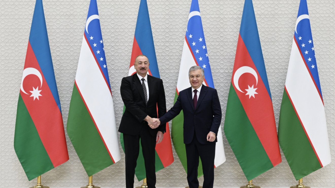 В Ташкенте состоялась встреча Президента Азербайджана Ильхама Алиева с Президентом Узбекистана в формате один на один