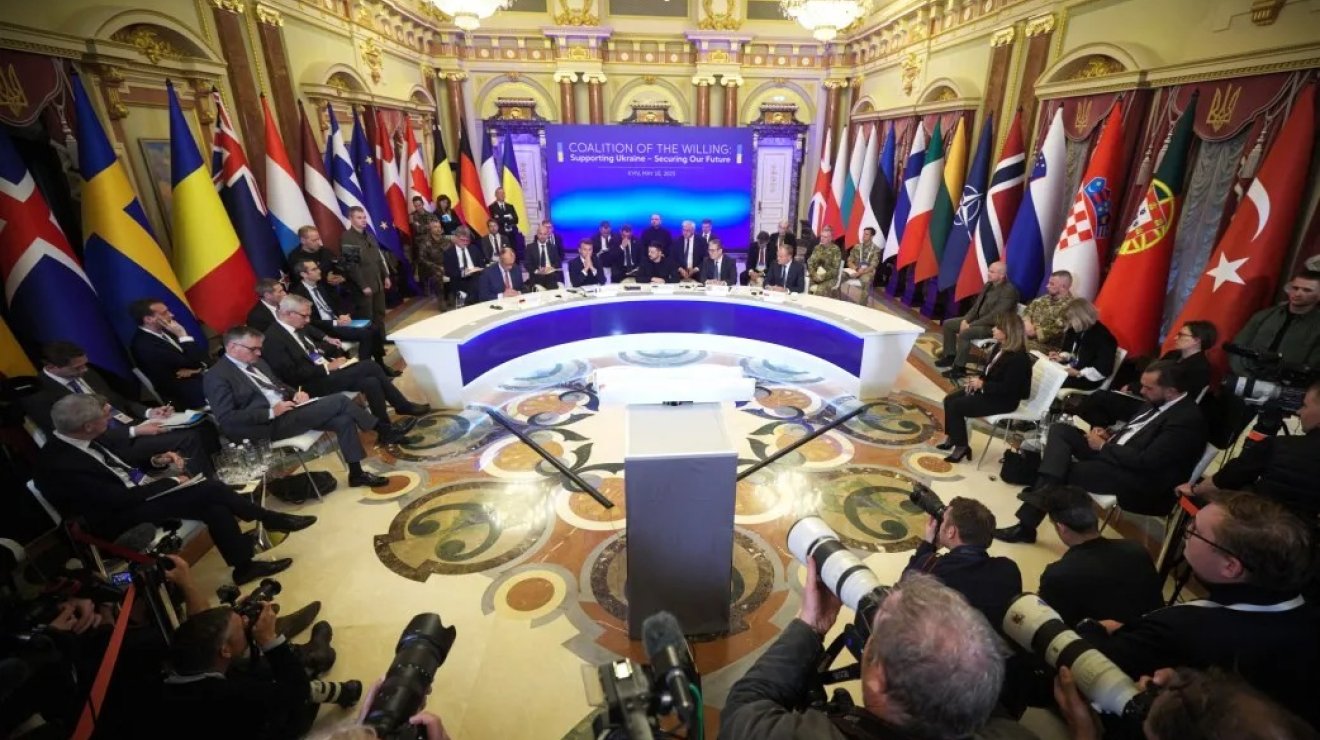 Мира нет, но вы держитесь