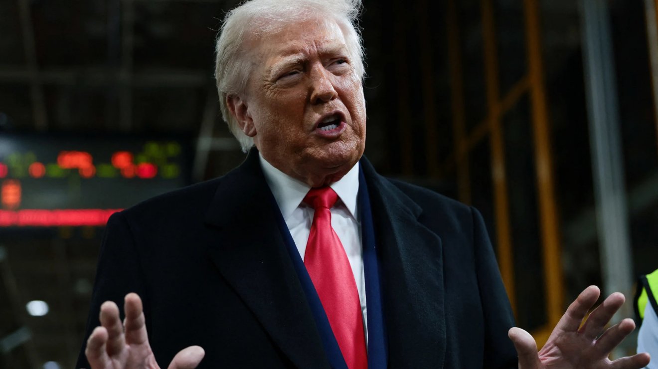 Трамп: Пришло время искать новое руководство Ирана