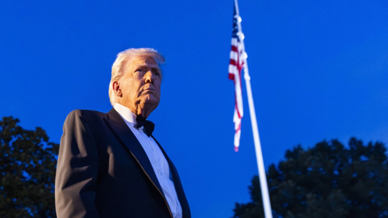 NBC: Трамп хотел купить больше ледоколов для патрулирования вод возле Канады