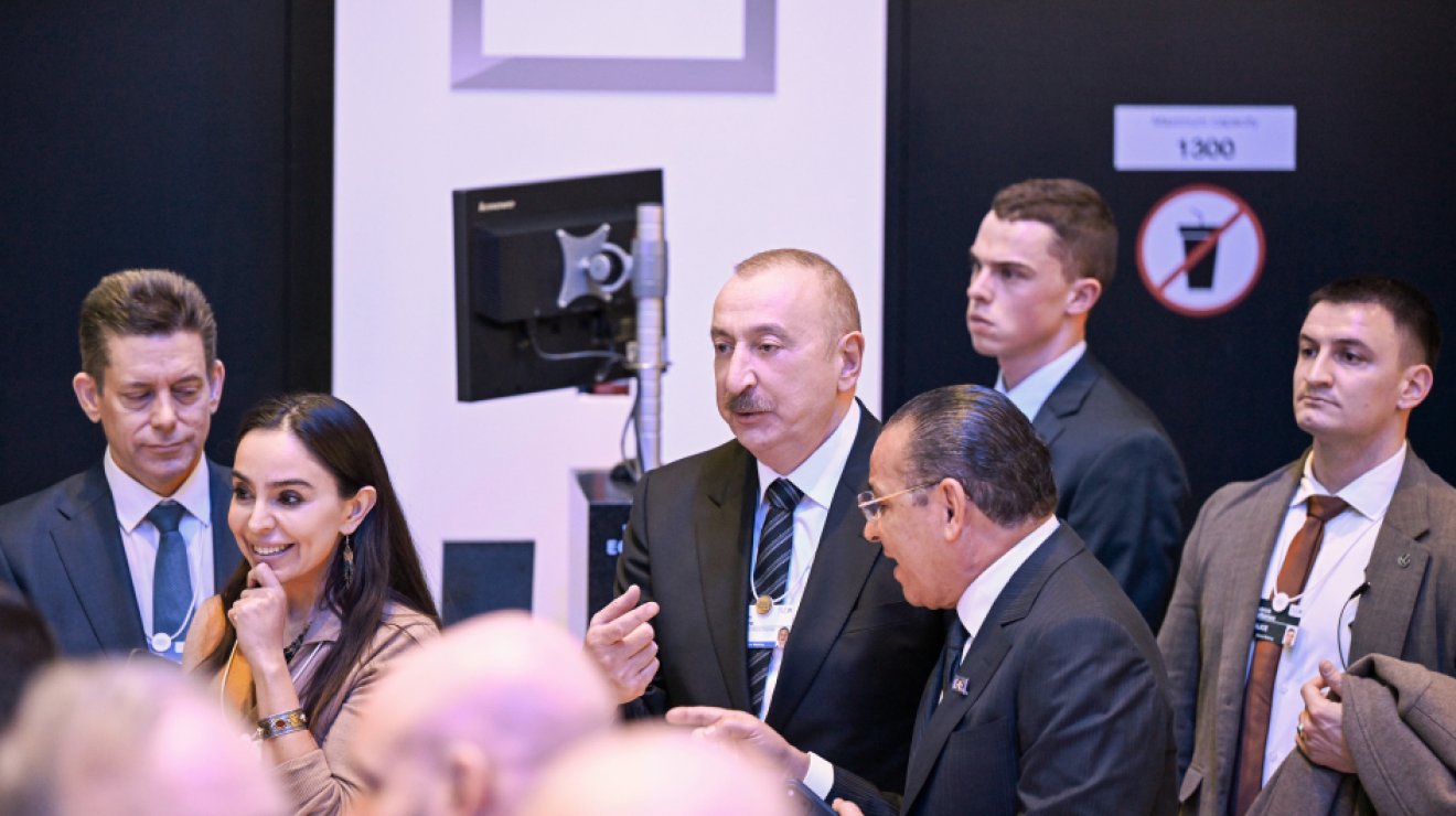 Президент Ильхам Алиев принял участие в панельном заседании в рамках Всемирного экономического форума