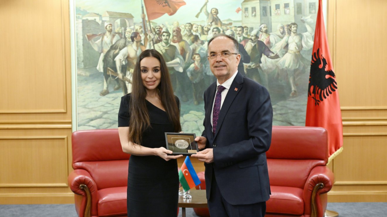 Лейла Алиева встретилась в Тиране с Президентом Албании Байрамом Бегаем