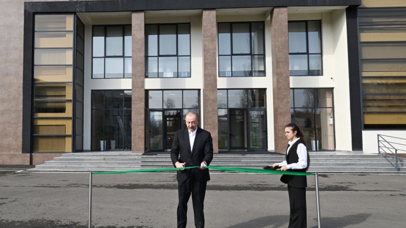 Президент Ильхам Алиев принял участие в открытии Лянкяранского государственного центра профессионального образования