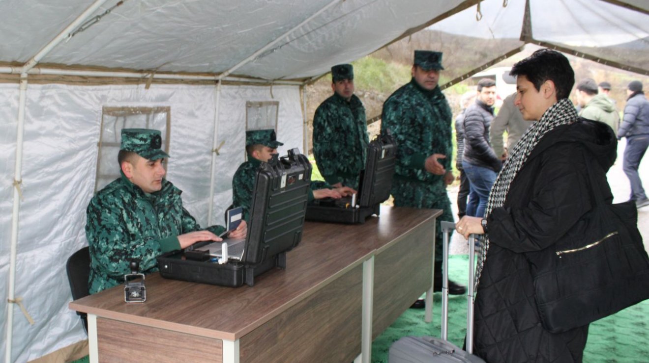 Вектор доверительных отношений 
