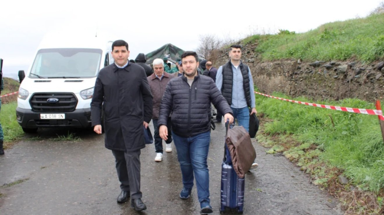 Вектор доверительных отношений 