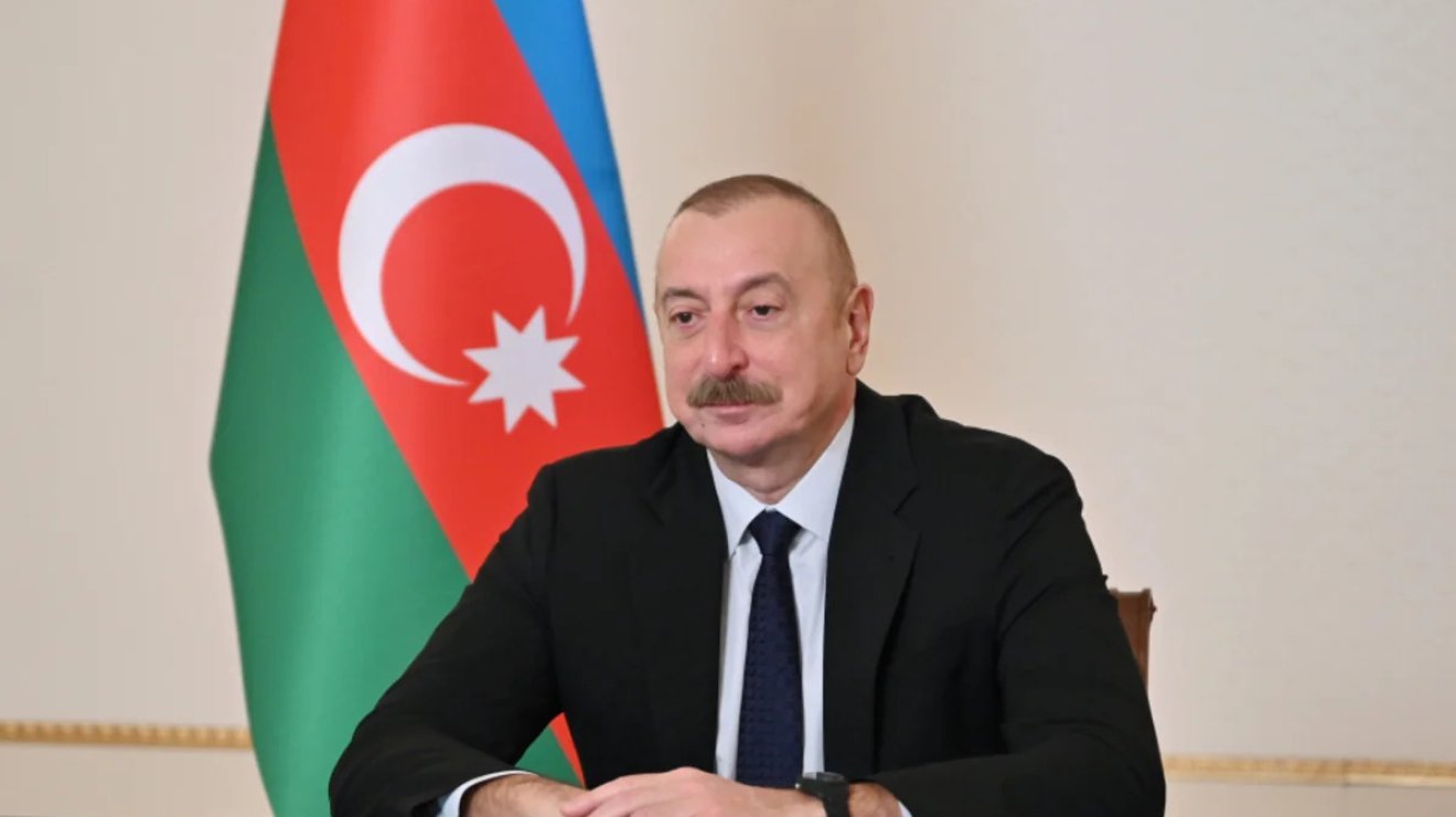 
Президенту Республики Польша Его превосходительству господину Каролю Навроцкому