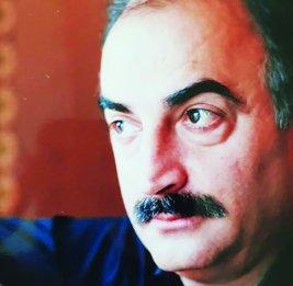 Натиг Расулзаде: «Однажды я отобрал у незнакомца ручку и газету, чтобы записать пришедшие внезапно мысли»