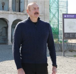 Сооружаяворота Карабаха