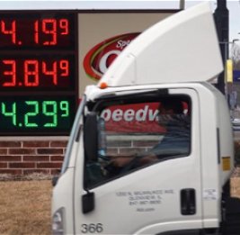 В США продолжается рекордный рост цен на топливо