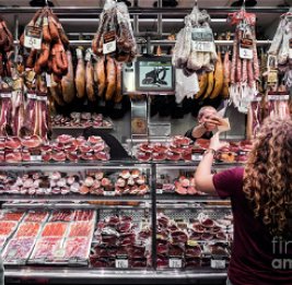 В Испании наблюдается самый высокий рост цен на продукты питания, транспорт и отели среди крупных европейских экономик