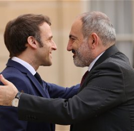 L'amour françaisà l'Arménie,или как во Франции раз в поколение возникает тяга к тирании