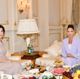 Состоялась встреча первой леди Азербайджана Мехрибан Алиевой и первой леди Узбекистана Зироатхон Мирзиёевой