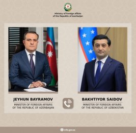 Министр Джейхун Байрамов выразил соболезнования узбекскому коллеге