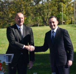 Политика без прикрас