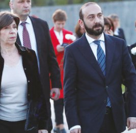 Без человеческого лица