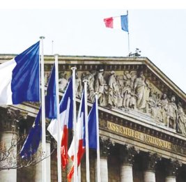 Почем «клевета» для французов