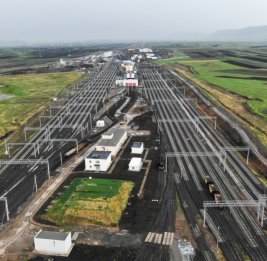 Завершены работы по модернизации железнодорожной линии Баку-Тбилиси-Карс