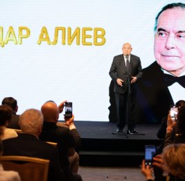 В Москве прошел вечер, посвященный 101-й годовщине со дня рождения великого лидера Гейдара Алиева