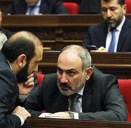 Неиспользованный шанс для мира
