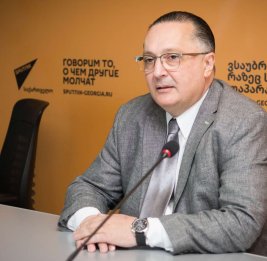 На линии разлома


