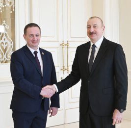 Президент Азербайджана Ильхам Алиев принял премьер-министра Беларуси