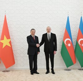Состоялась церемония официальной встречи Генерального секретаря Центрального Комитета Коммунистической партии Социалистической Республики Вьетнам