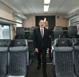 Президент Ильхам Алиев принял участие в открытии Агдамского железнодорожного и автовокзального комплекса