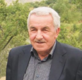 Влюбленный в поэзию, мугам и ислам
