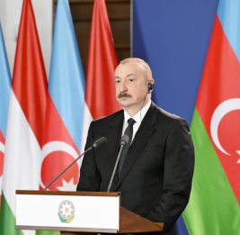 Президент Азербайджана Ильхам Алиев и премьер-министр Венгрии Виктор Орбан выступили с заявлениями для прессы