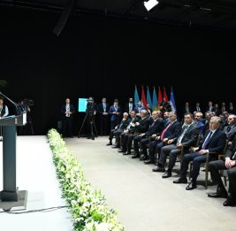 Президент Ильхам Алиев принял участие в церемонии вручения лауреату Нобелевской премии Азизу Санджару Международной премии имени Алишера Навои