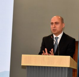 Эмин Амруллаев: Карабахский университет играет и будет играть важную роль в развитии Ханкенди