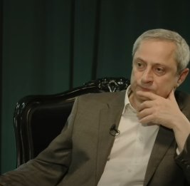 Под прицелом «демократии»