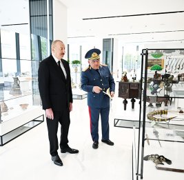 Все начинается с таможни

