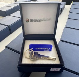 Еще 37 семьям, переселившимся в село Кенгерли Агдамского района, вручены ключи от домов