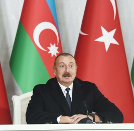 Президенту Федеративной Республики Сомали Его превосходительству господину Хасану Шейху Мохамуду
