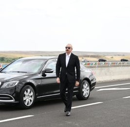 Президент Ильхам Алиев принял участие в открытии дороги Ахмедбейли - Физули - Шуша