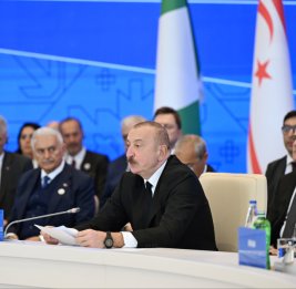 Президент Ильхам Алиев: Организация сегодняшнего Саммита ОЭС в Карабахе, в Ханкенди, имеет особое значение