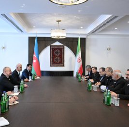 В Ханкенди состоялась встреча Президента Азербайджана Ильхама Алиева с Президентом Ирана Масудом Пезешкианом