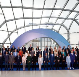 От гуманитарной помощи до новых школ


