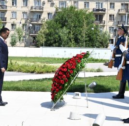 Министр иностранных дел и международного сотрудничества Сомали посетил Парк Победы